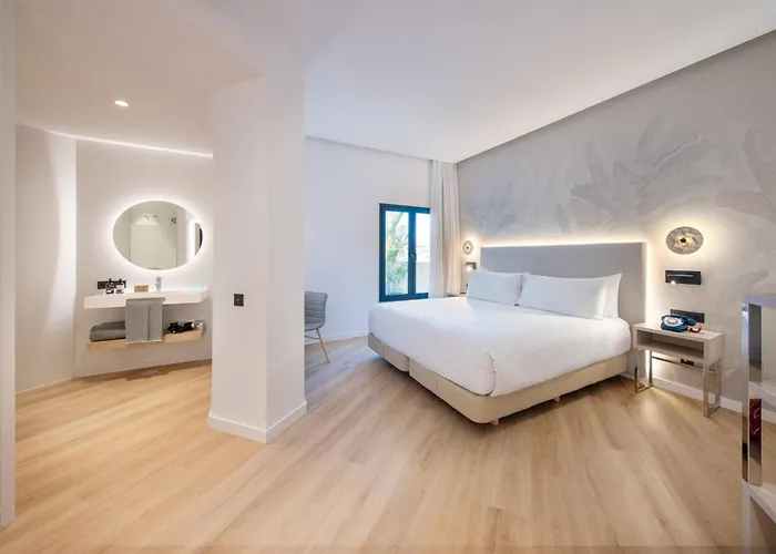 Innside Tenerife Cruz 4*